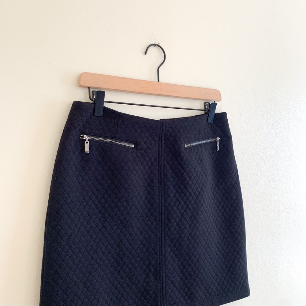 Laundry By Shelli Segal Black Textured Quilted Knit Mini Skirt Size 8 - Picture 3 of 8